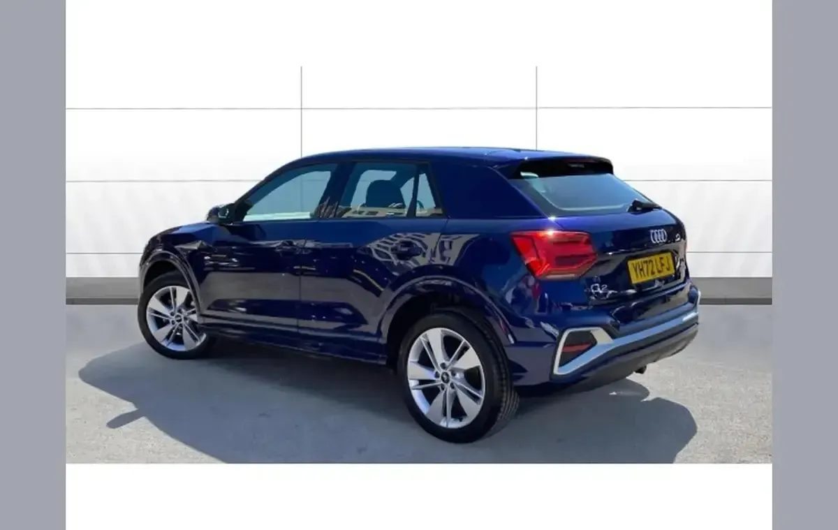 Used Audi Q2 S-Line 150 HP (110 kW) 2022 Blue SUV