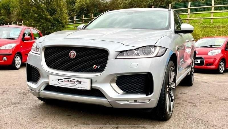 Silver Used 2017 Jaguar F-Pace S SUV | £21,999 (Expensive) - Image 1/4