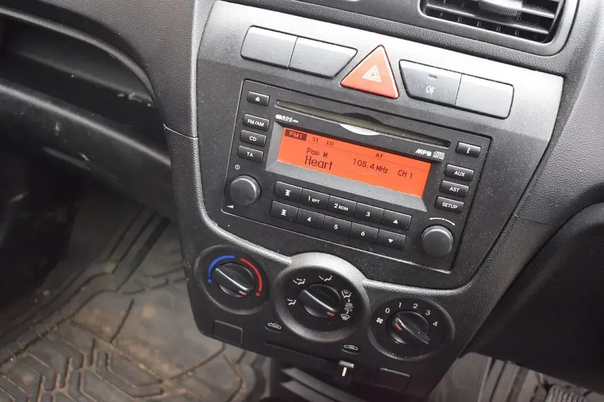 Used Kia Picanto 2010 Silver Hatchback