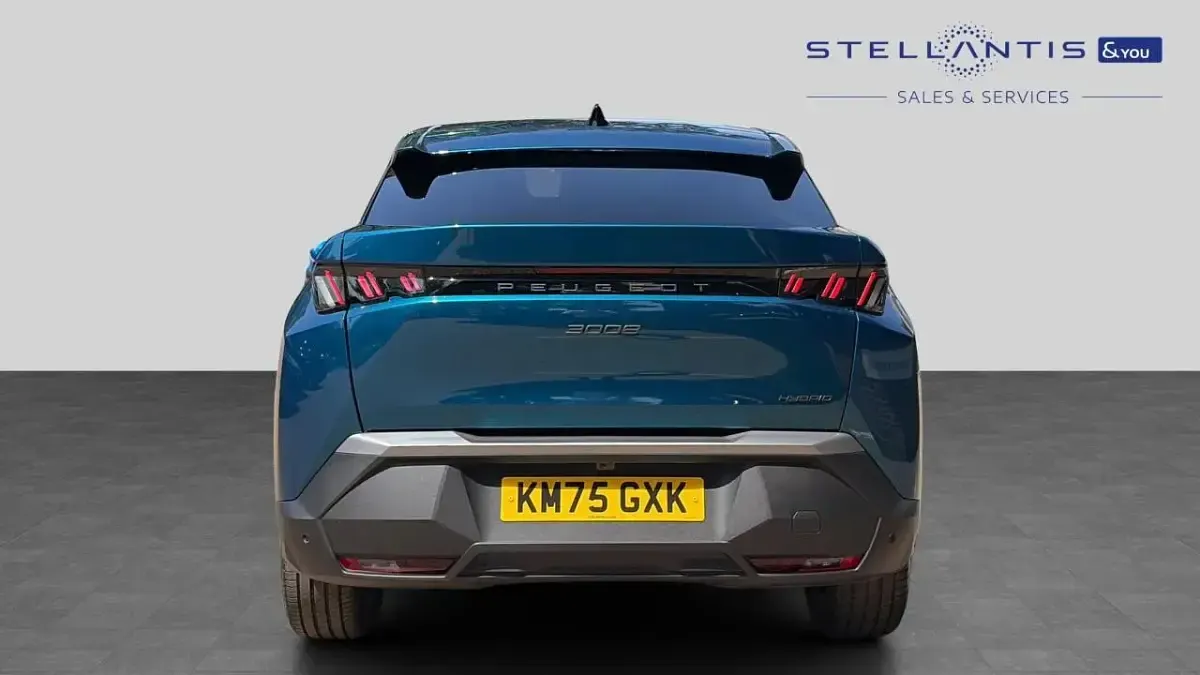 Used Peugeot 3008 Allure 143 HP (105 kW) 2025 Blue SUV
