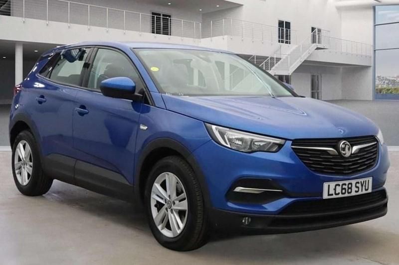 Used Vauxhall Grandland X S 130 HP (95 kW) 2019 Blue SUV