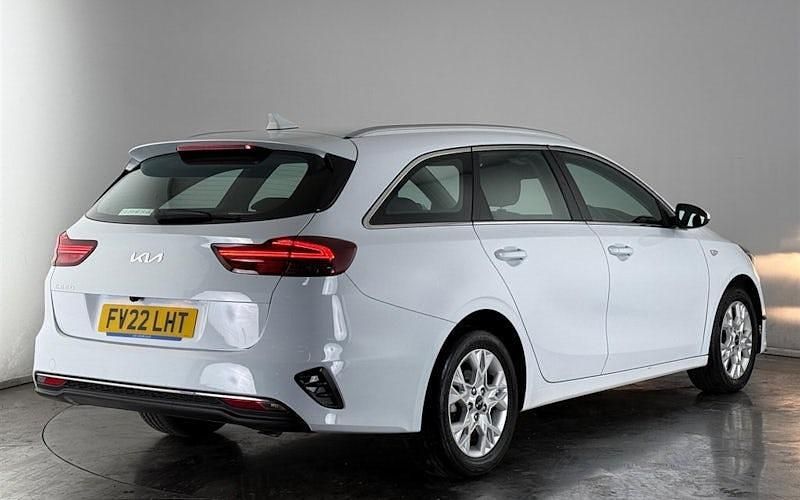 Used Kia Ceed Sportswagon 120 HP (88 kW) 2022 Estate