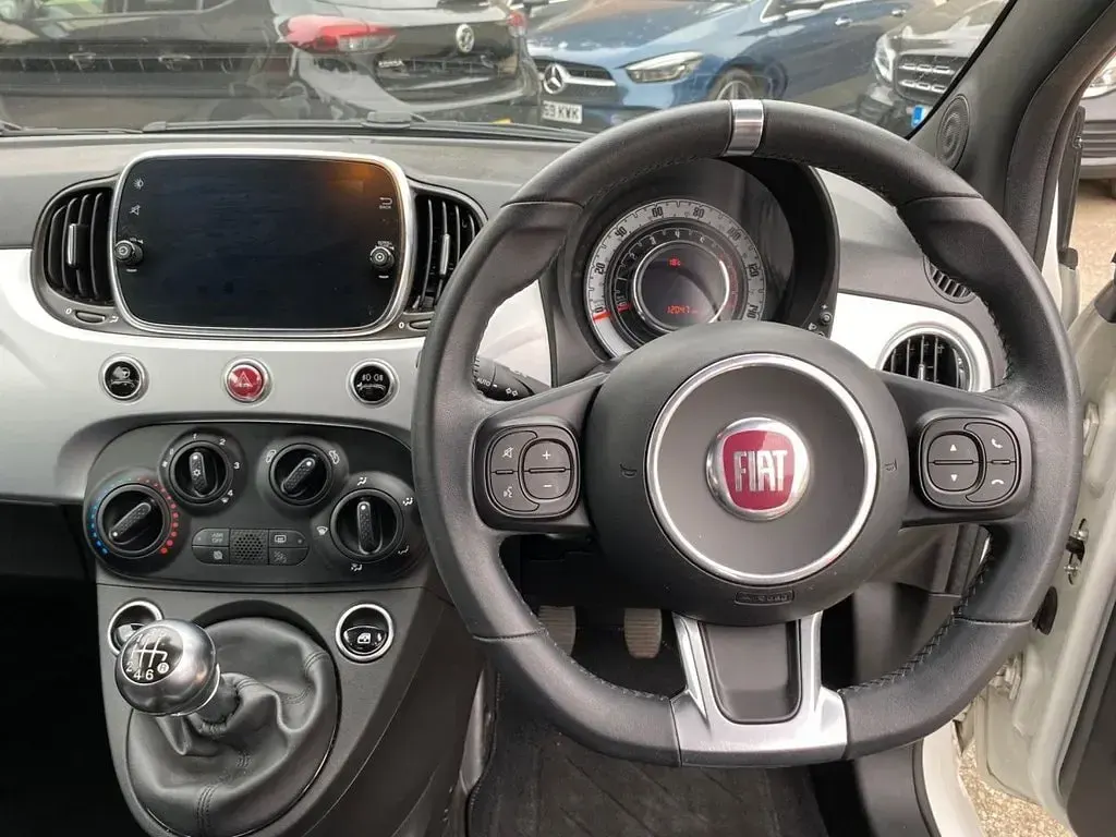 Used Fiat 500 2021 White/black Hatchback