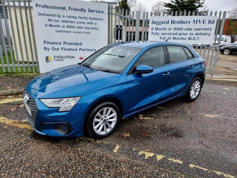 Mettalic atoll blue Used 2020 Audi A3 Sportback Comfort Hatchback | £16,495 (Fair price) - Image 1/2