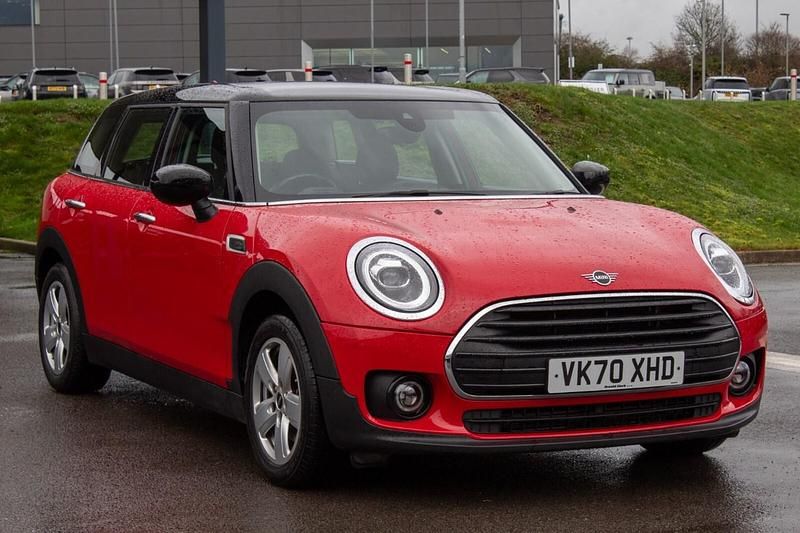 Used Mini Cooper Clubman Classic 2020 Chilli red Estate