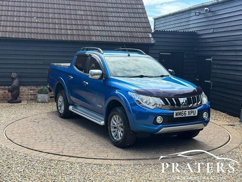 Blue Used 2017 Mitsubishi L200 Warrior Pickup | £8,750 (A bit pricey) - Image 1/4