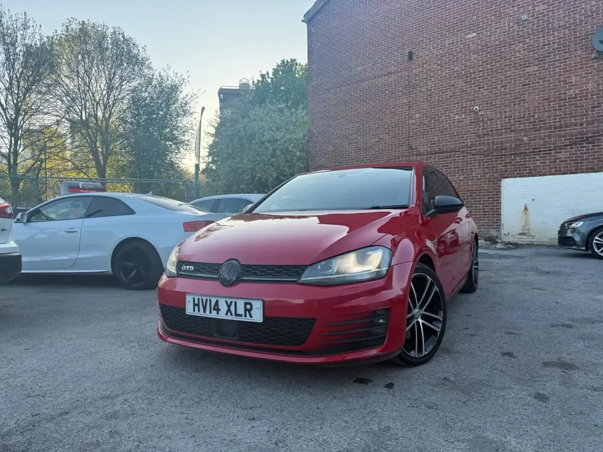 Used VW Golf VII GTD 2014 Red Hatchback