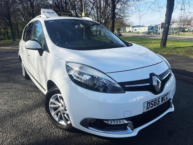 Used Renault Grand Scénic III Dynamique 2015 White MPV