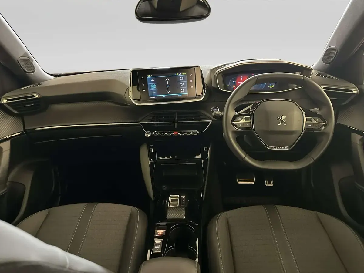 Used Peugeot 2008 Allure+ 100 kW (136 HP) 2023 Orange SUV