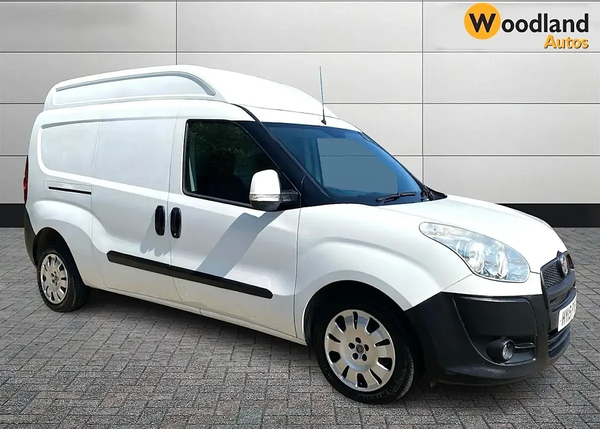Used Fiat Doblò 2015 White MPV