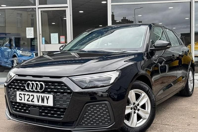 Used Audi A1 Sportback Design 95 HP (69 kW) 2022 Black Hatchback