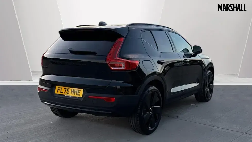 Used Volvo XC40 Plus 163 HP (119 kW) 2025 Black SUV