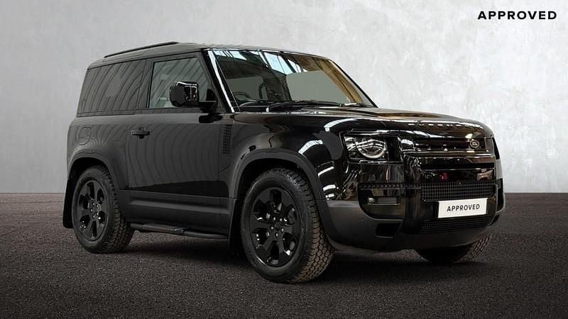 Black Used 2025 Land Rover Defender S Estate | £61,990 (Super price) - Image 1/4