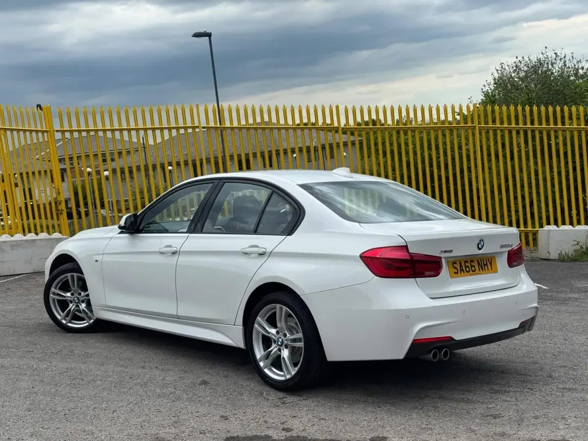 Used BMW 320 M Sport 2016 White Sedan