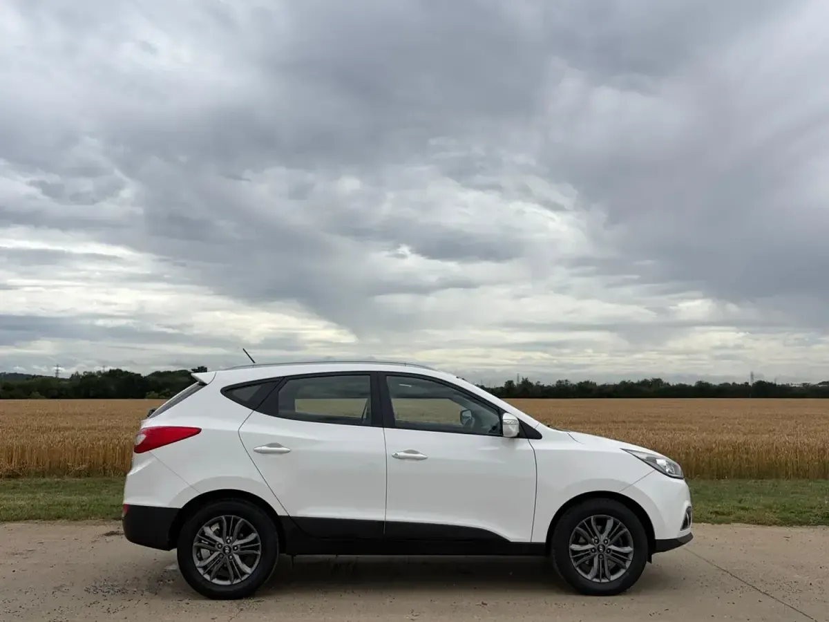 Used Hyundai ix35 SE 135 HP (99 kW) 2014 White SUV