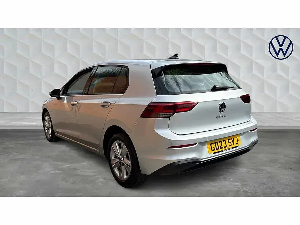 Used VW Golf VIII 130 HP (95 kW) 2023