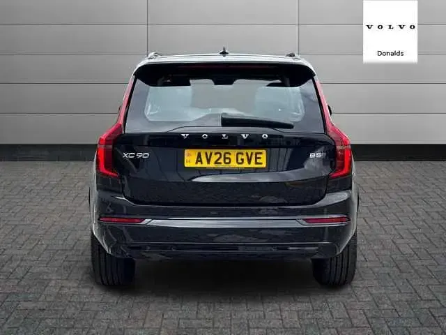 Begagnad Volvo XC90 Plus 247 HK (181 kW) 2026 SUV