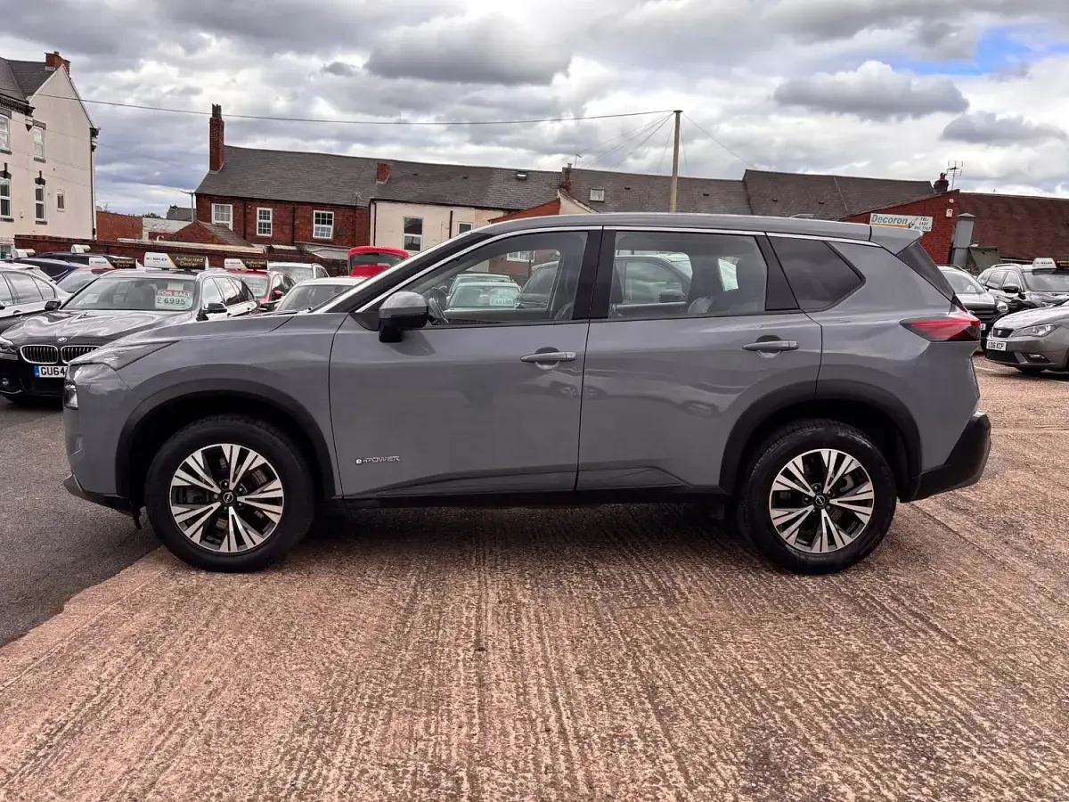Used Nissan X-Trail Acenta 204 HP (150 kW) 2024 Grey SUV