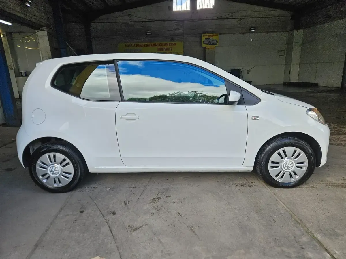 Used VW up! move up! 2013 White Hatchback