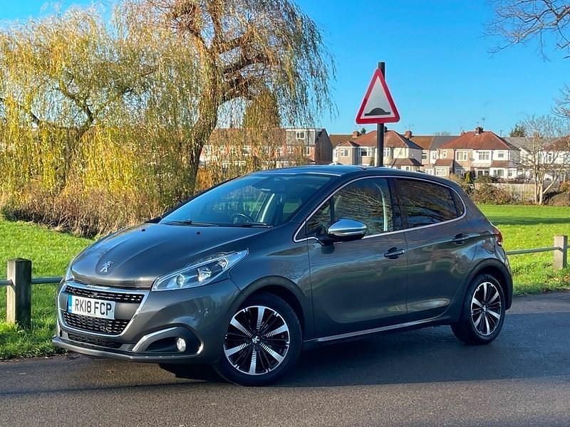 Used Peugeot 208 Allure Premium 2018 Grey Hatchback