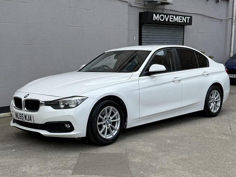 Begagnad BMW 320 Efficient Dynamics 2015 Vit Sedan