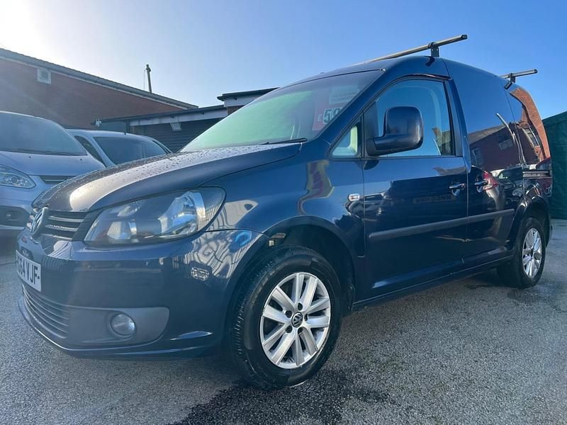 Used VW Caddy Highline 102 HP (75 kW) 2014 Blue MPV