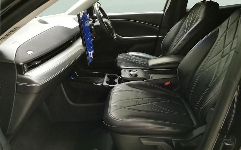 Used Ford Mustang Standard Range 269 HP (197 kW) 2021 Estate