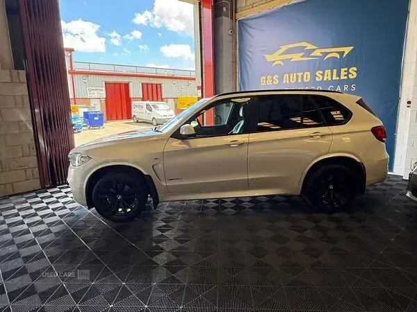 Used BMW X5 M Sport 2015 White SUV