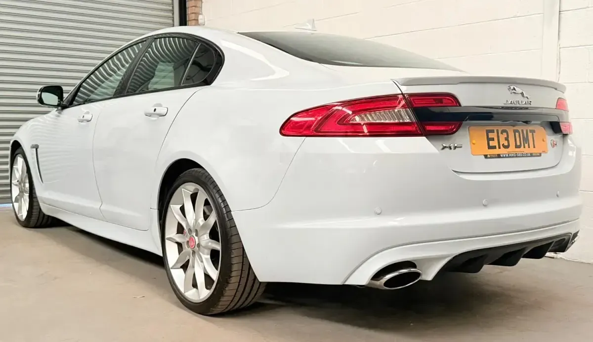 Second-hand Jaguar XF Portfolio 2015 Alb Berlinǎ