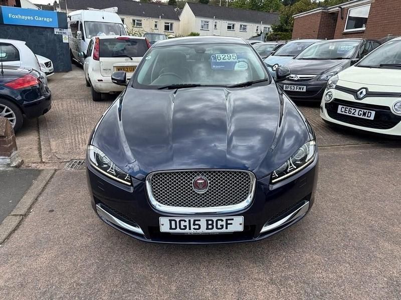 Used Jaguar XF Luxury 163 HP (119 kW) 2015 Blue Sedan