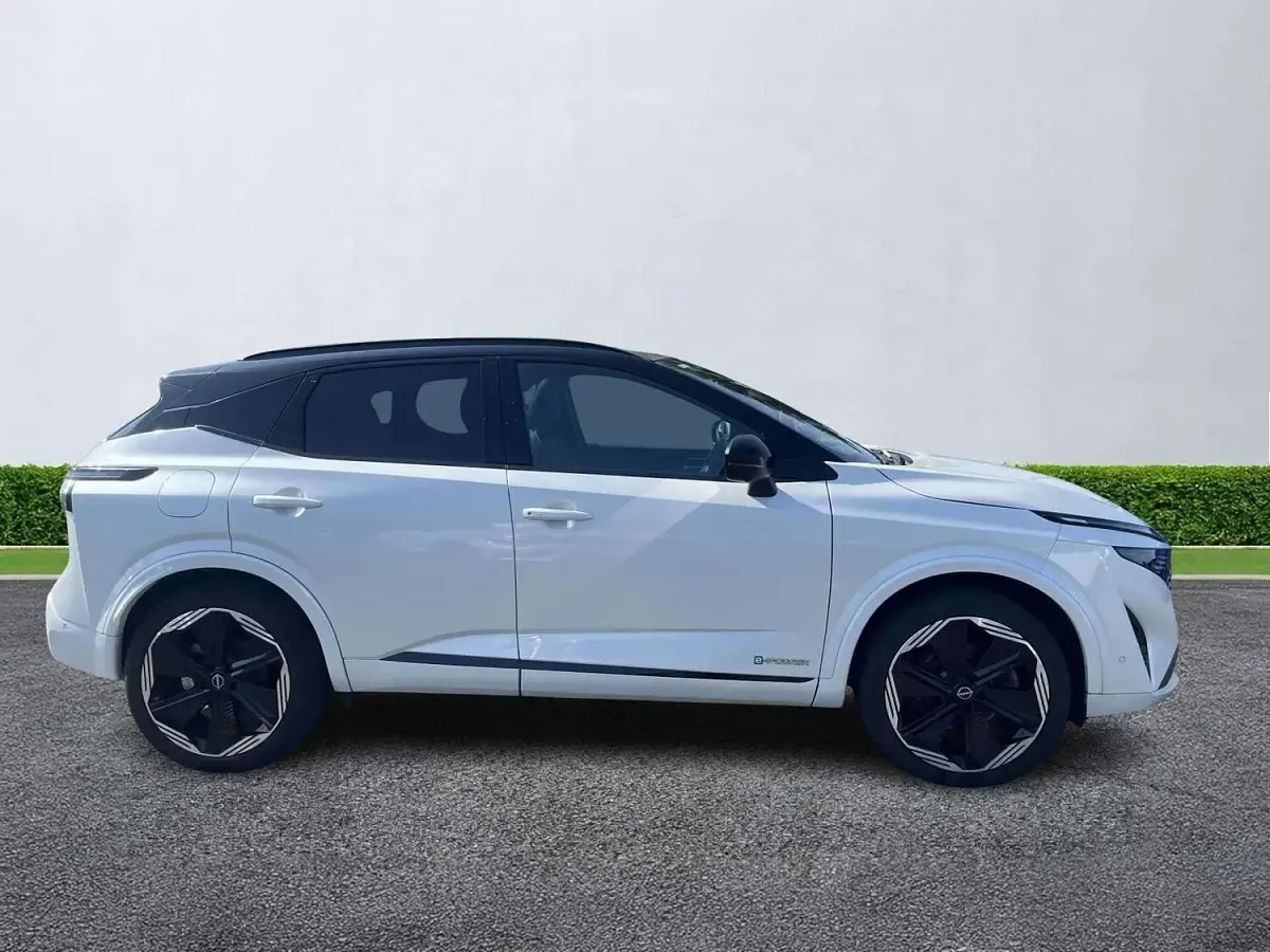 Used Nissan Qashqai 190 HP (139 kW) 2024 White SUV