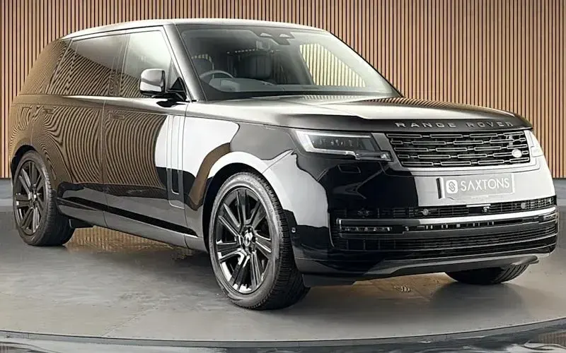Used Land Rover Range Rover HSE 400 HP (294 kW) 2023 SUV