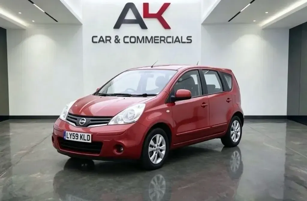 Used Nissan Note Acenta 88 HP (64 kW) 2010 Red Hatchback