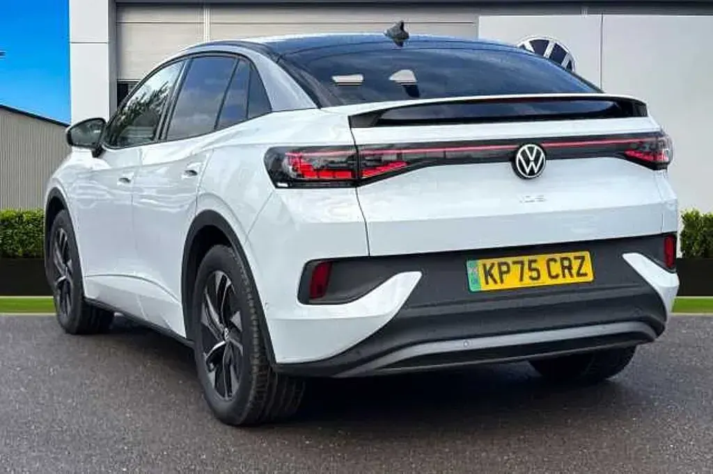 Używany VW ID.5 Pro 210 kW (286 KM) 2025 Biały SUV
