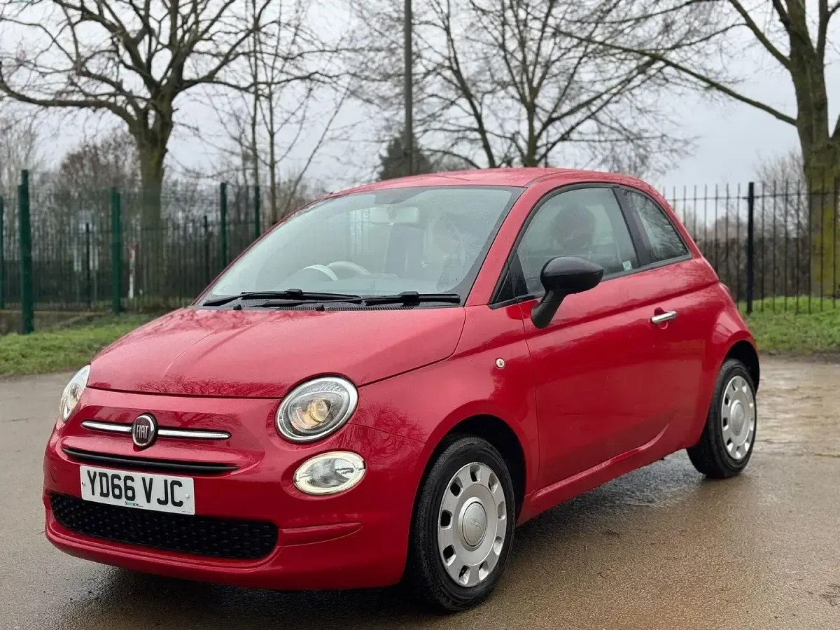 Used Fiat 500 Pop 69 HP (50 kW) 2016 Red Hatchback