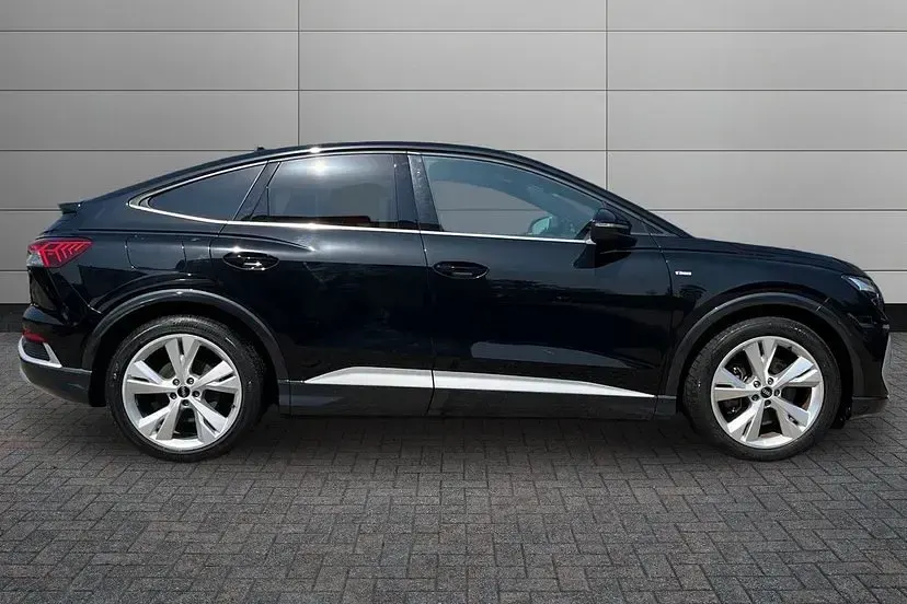 Used Audi Q4 Sportback e-tron S-Line 147 kW (201 HP) 2023 Mythos black SUV