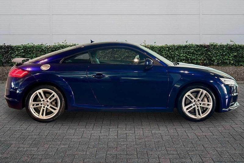 Usado Audi TT Sport 241 HP (177 kW) 2021 Azul Coupé