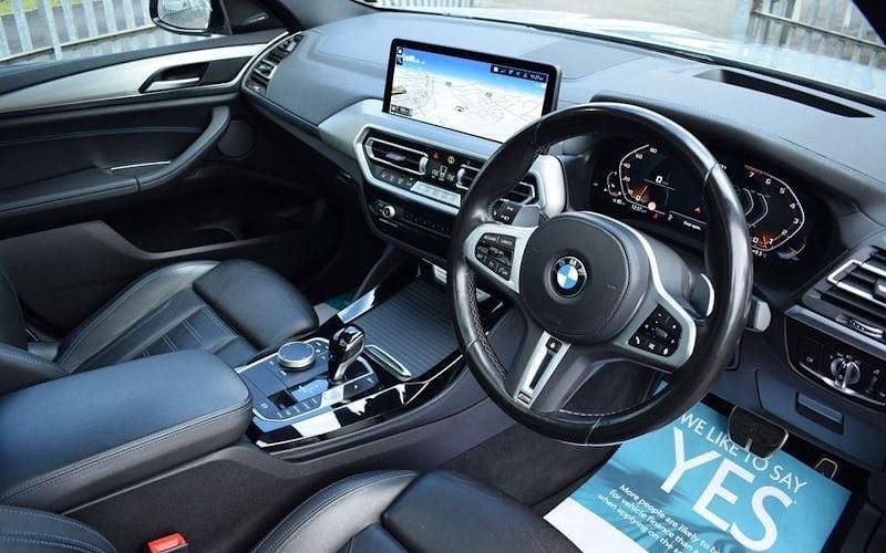 Usado BMW X4 M Sport 360 HP (264 kW) 2025 SUV