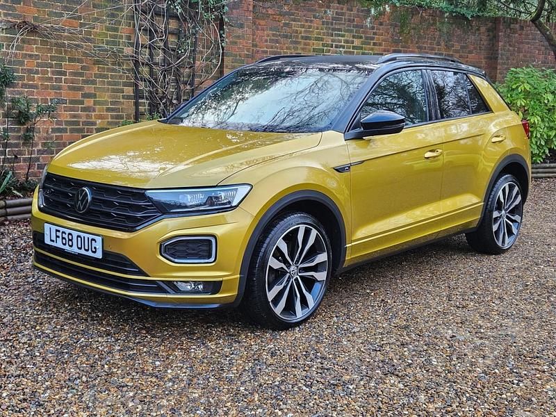 Used VW T-Roc R-line 150 HP (110 kW) 2018 Yellow SUV