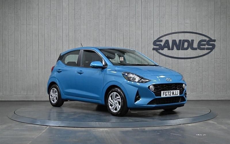 Used Hyundai i10 SE 67 HP (49 kW) 2022 Turquoise Hatchback
