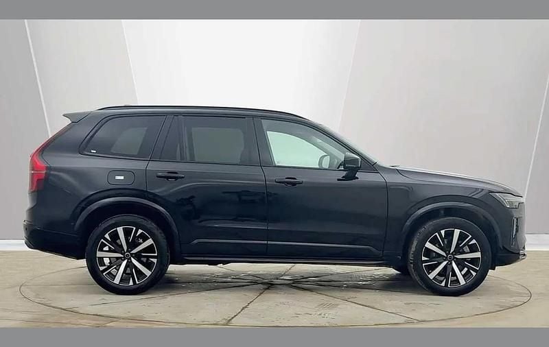 Used Volvo XC90 Plus 250 HP (183 kW) 2025 Onyx black SUV