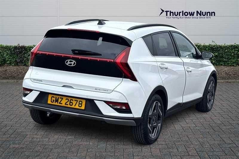 Used Hyundai Bayon Premium 100 HP (73 kW) 2025 White SUV