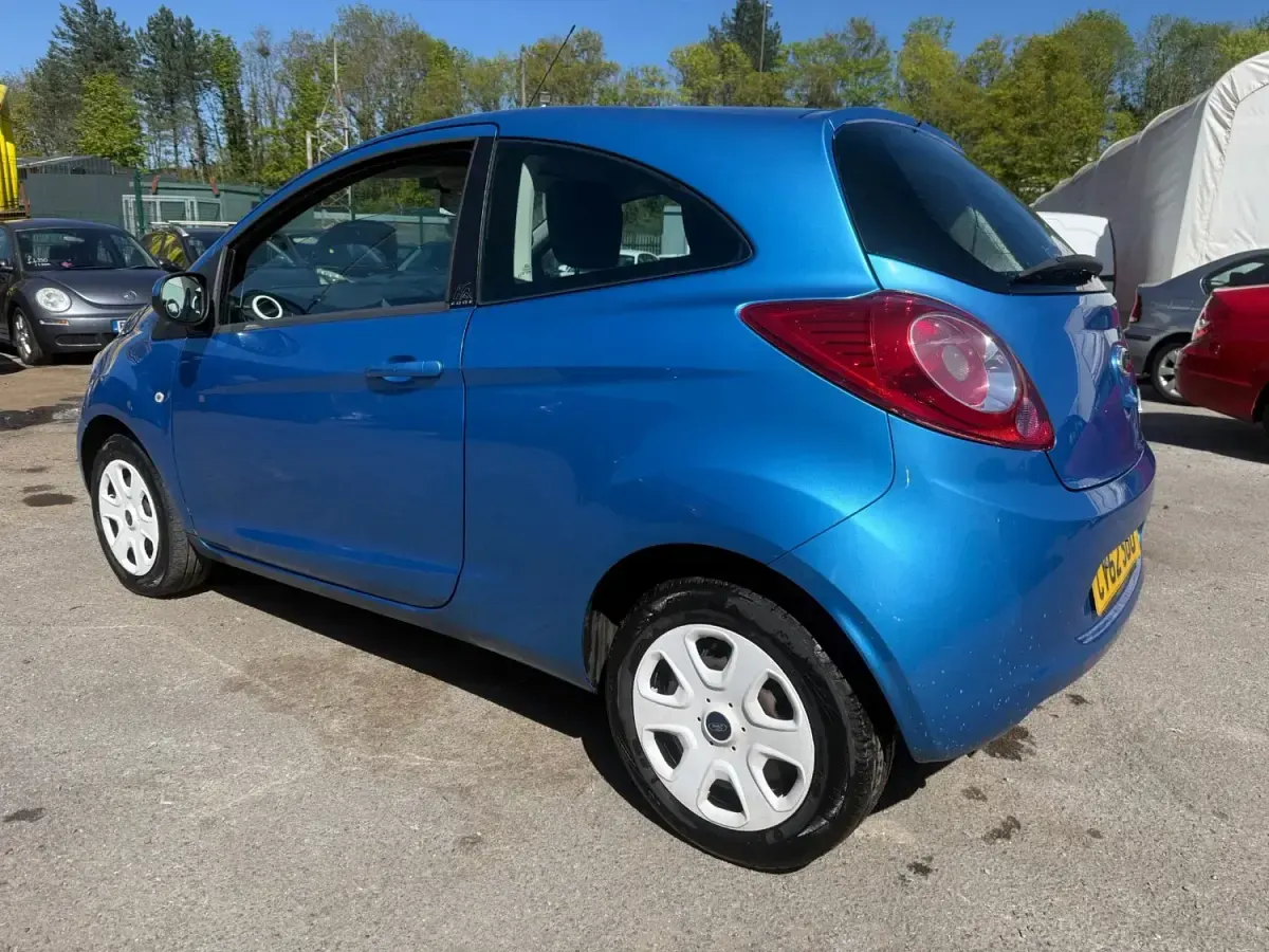 Usado Ford Ka 69 HP (50 kW) 2012 Azul Citadino