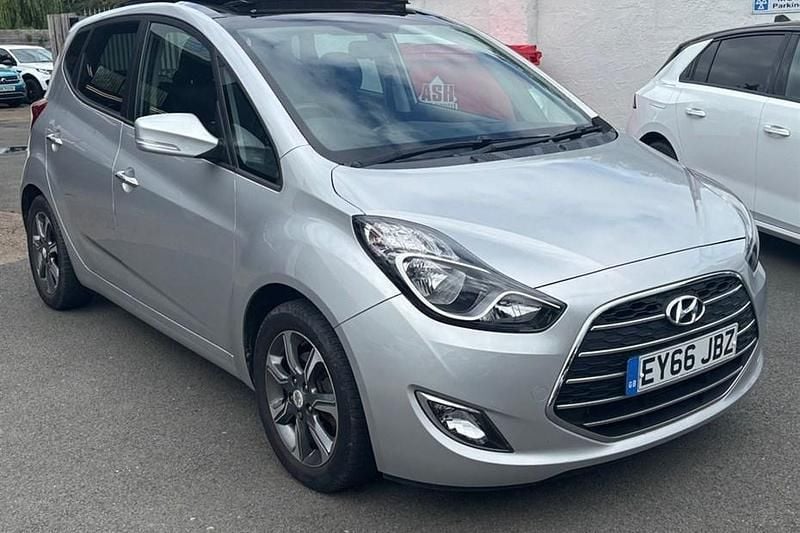 Silver Used 2016 Hyundai ix20 Premium MPV | £7,490 (Fair price) - Image 1/1