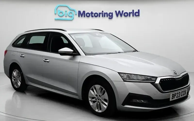 Used Skoda Octavia SE Technology 116 HP (85 kW) 2023 Estate