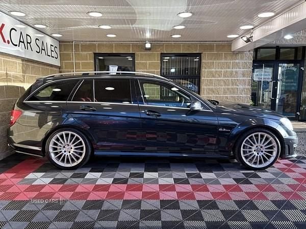 Used Mercedes C63 AMG 451 HP (331 kW) 2013 Black Estate