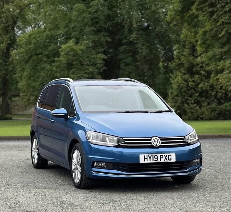 Used VW Touran SEL 150 HP (110 kW) 2019 Blue MPV