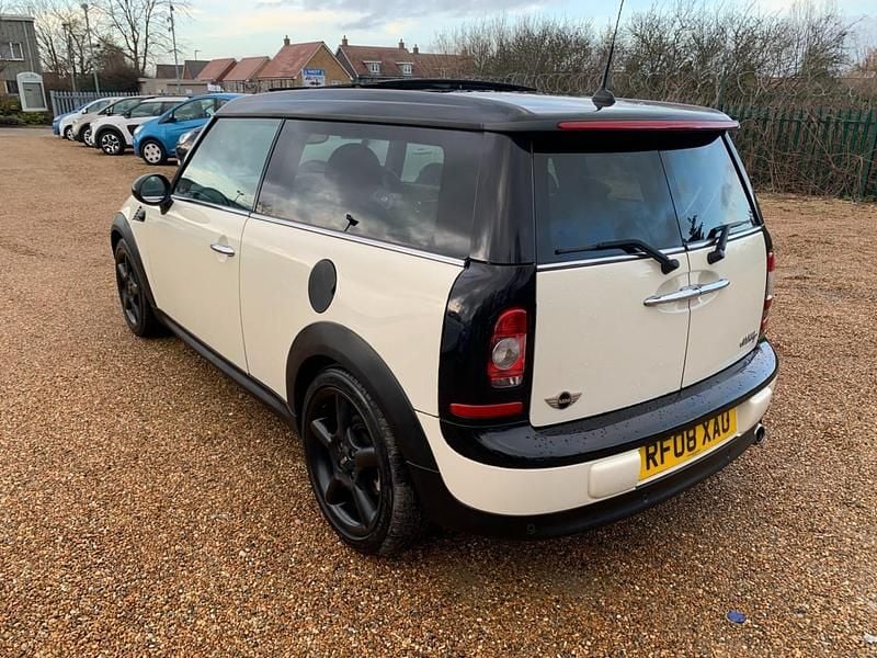 Used Mini Cooper Clubman 110 HP (80 kW) 2008 White Estate