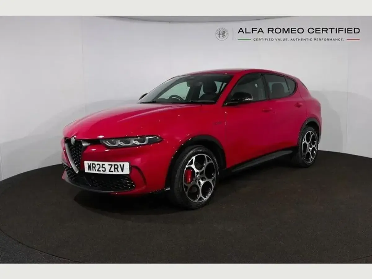 Used Alfa Romeo Tonale Veloce 158 HP (116 kW) 2025 Red SUV