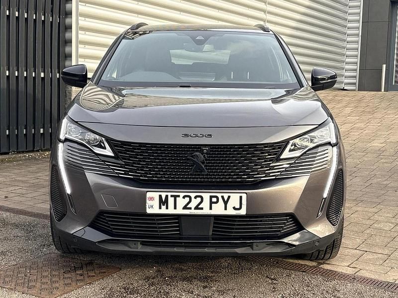 Used Peugeot 3008 Premium 222 HP (163 kW) 2022 Grey SUV
